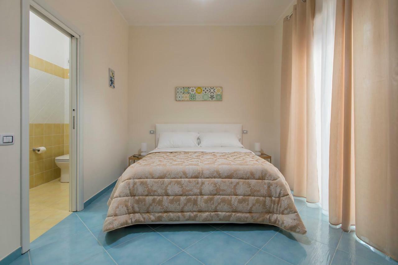 Ad Maiora Bed & Breakfast Salerno Exterior photo